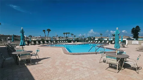 338 Boca Ciega Point Boulevard N St Petersburg FL 33708