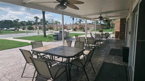 338 Boca Ciega Point Boulevard N St Petersburg FL 33708