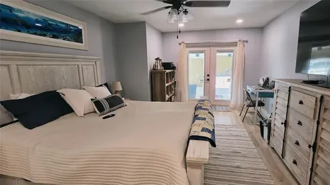 338 Boca Ciega Point Boulevard N St Petersburg FL 33708
