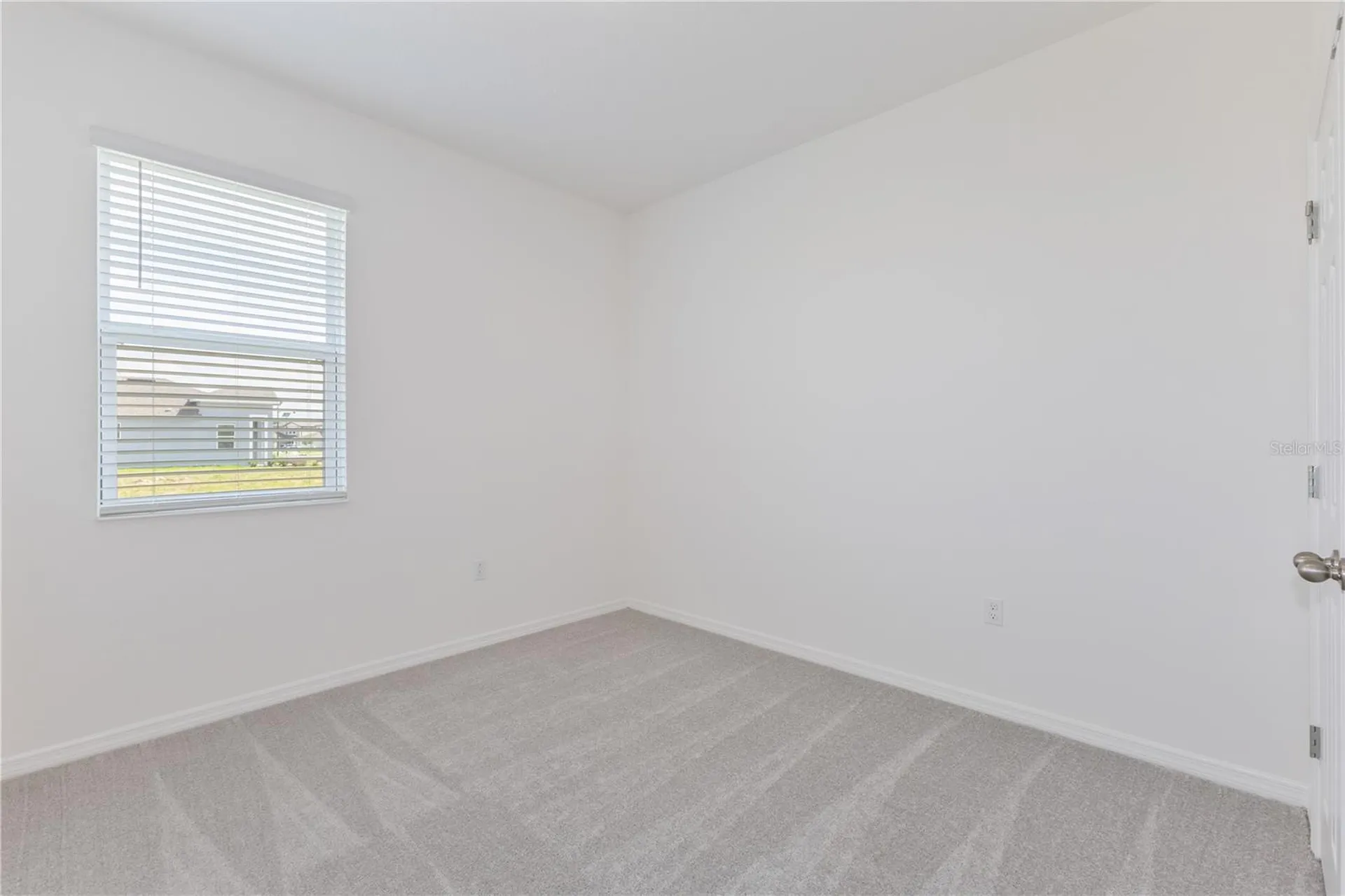 9128 Wildlight Trail Wildwood FL 34785