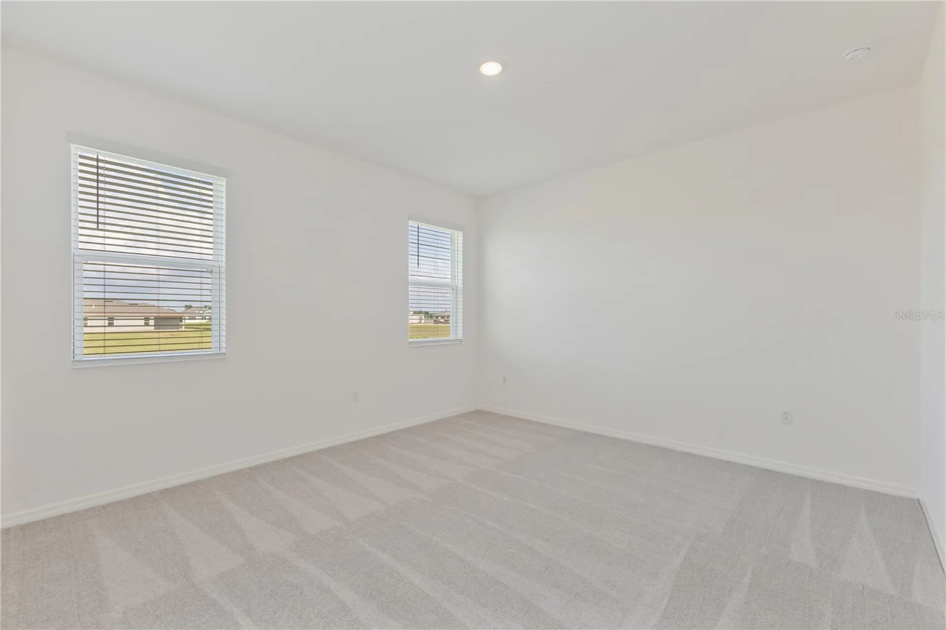 9128 Wildlight Trail Wildwood FL 34785
