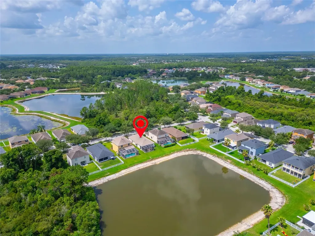 9473 Leatherwood Avenue Tampa FL 33647