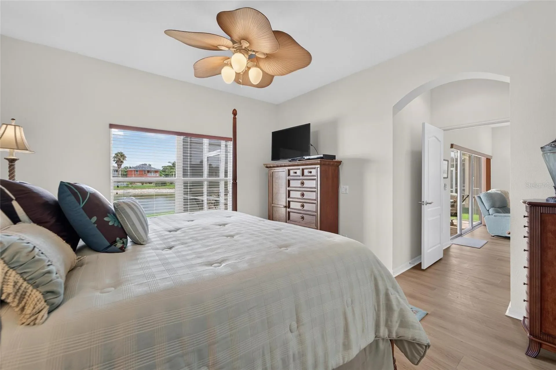 9473 Leatherwood Avenue Tampa FL 33647