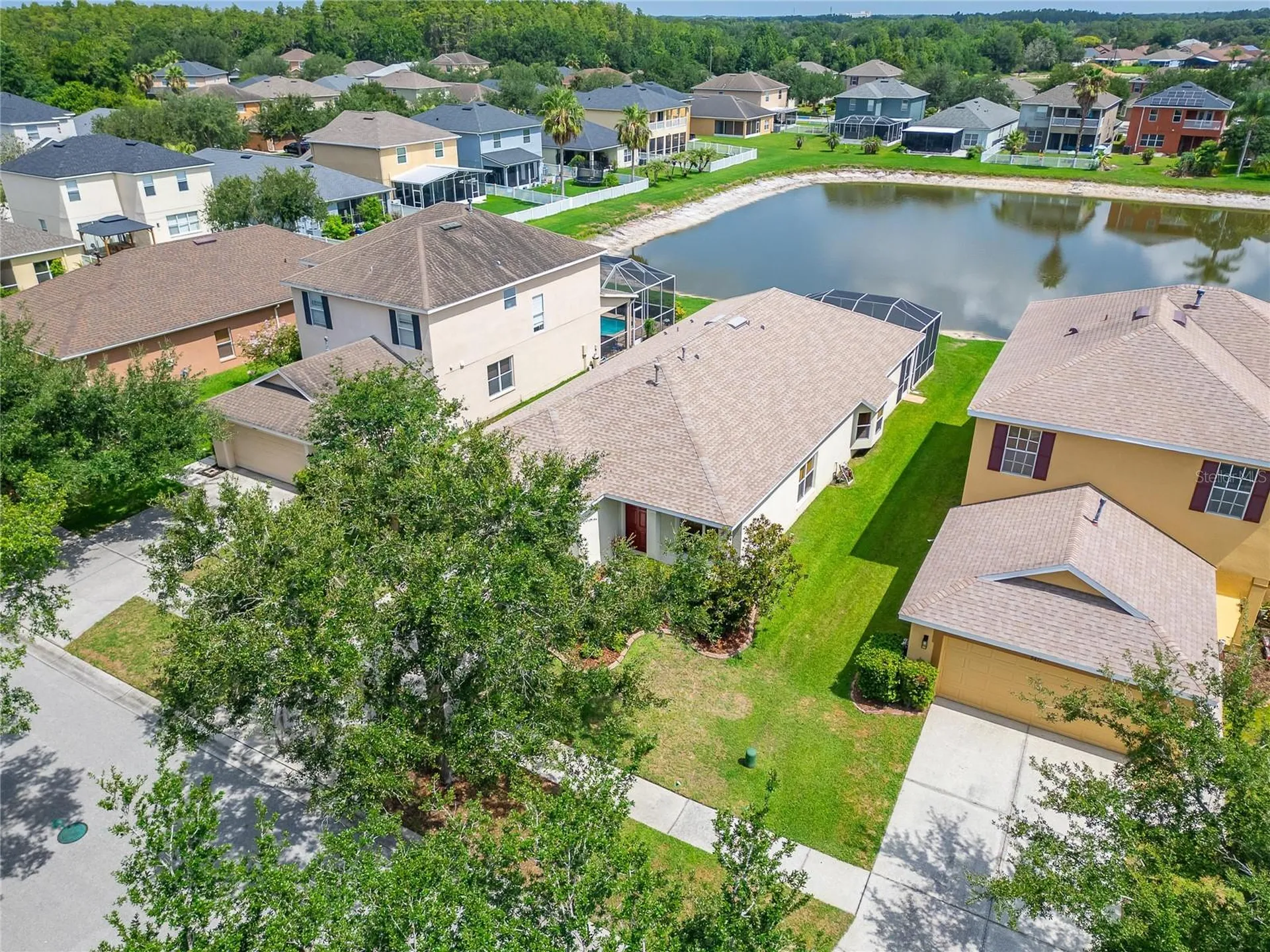9473 Leatherwood Avenue Tampa FL 33647