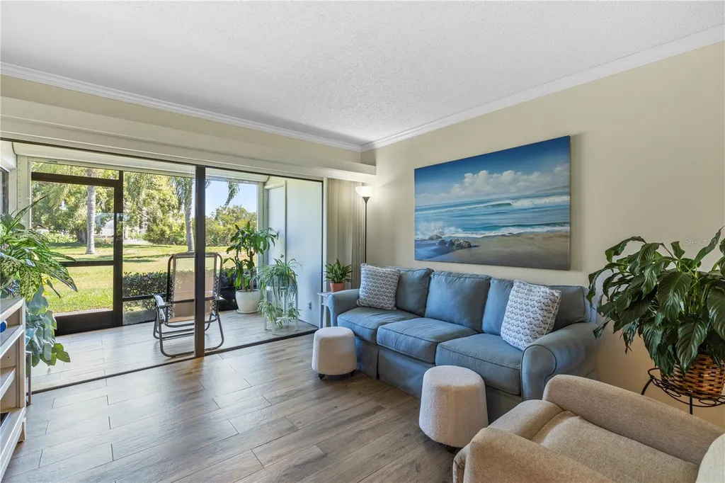 6104 Palma Del Mar Boulevard S St Petersburg FL 33715