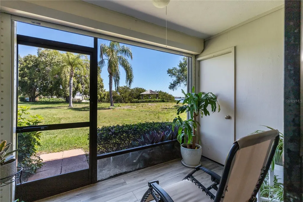 6104 Palma Del Mar Boulevard S St Petersburg FL 33715