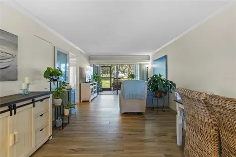 6104 Palma Del Mar Boulevard S St Petersburg FL 33715