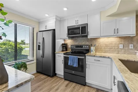 6104 Palma Del Mar Boulevard S St Petersburg FL 33715