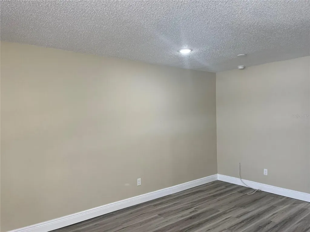 9105 Tudor Drive Tampa FL 33615
