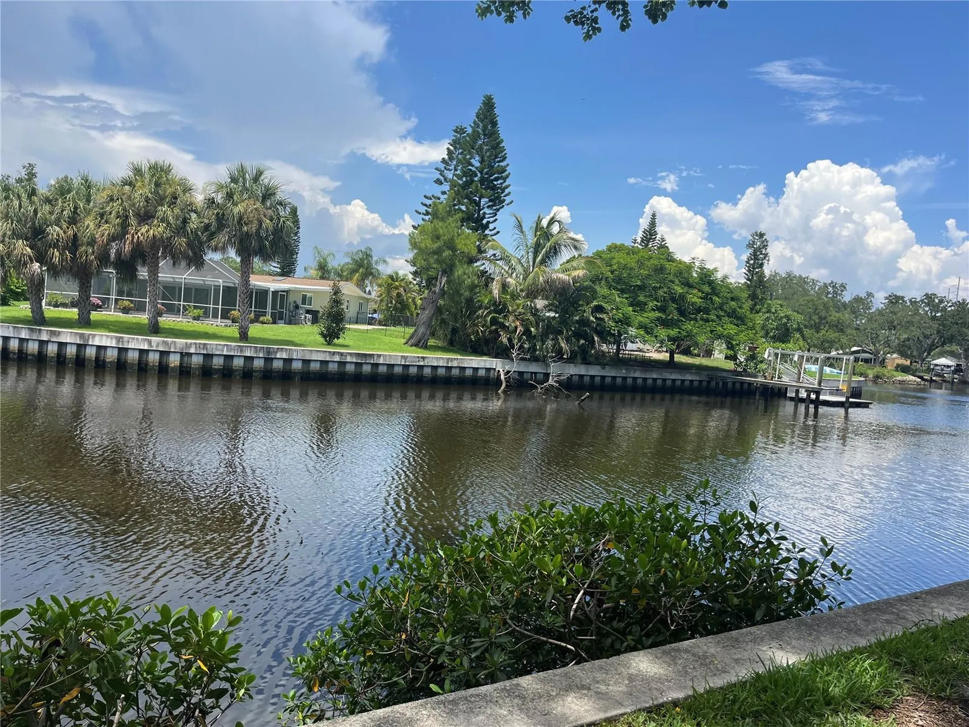 9105 Tudor Drive Tampa FL 33615
