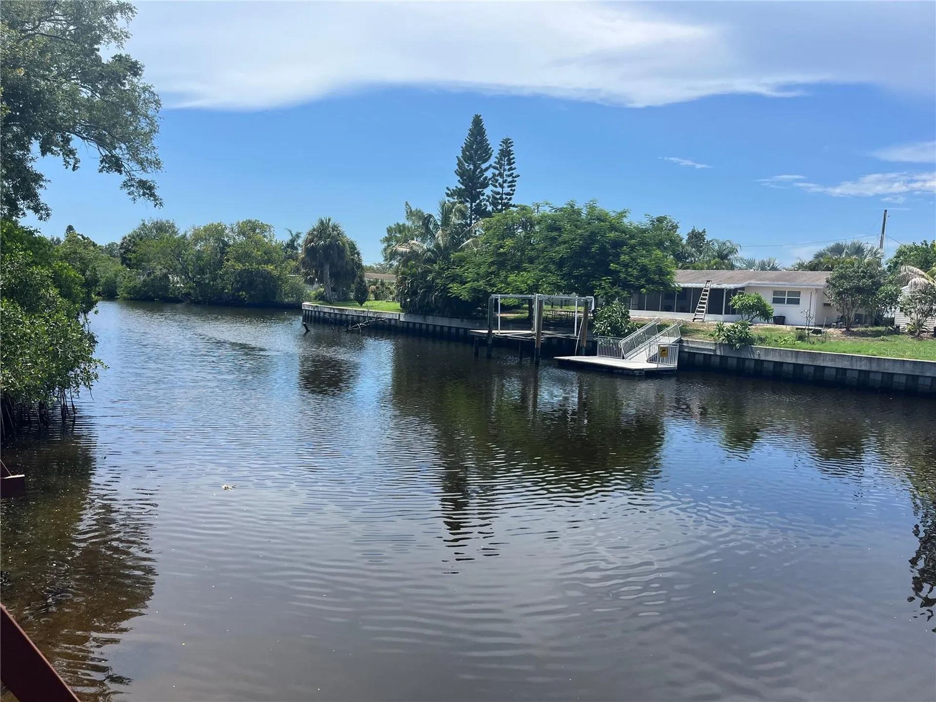 9105 Tudor Drive Tampa FL 33615