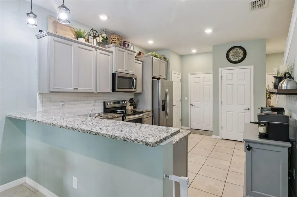 5329 Sylvester Loop Tampa FL 33610