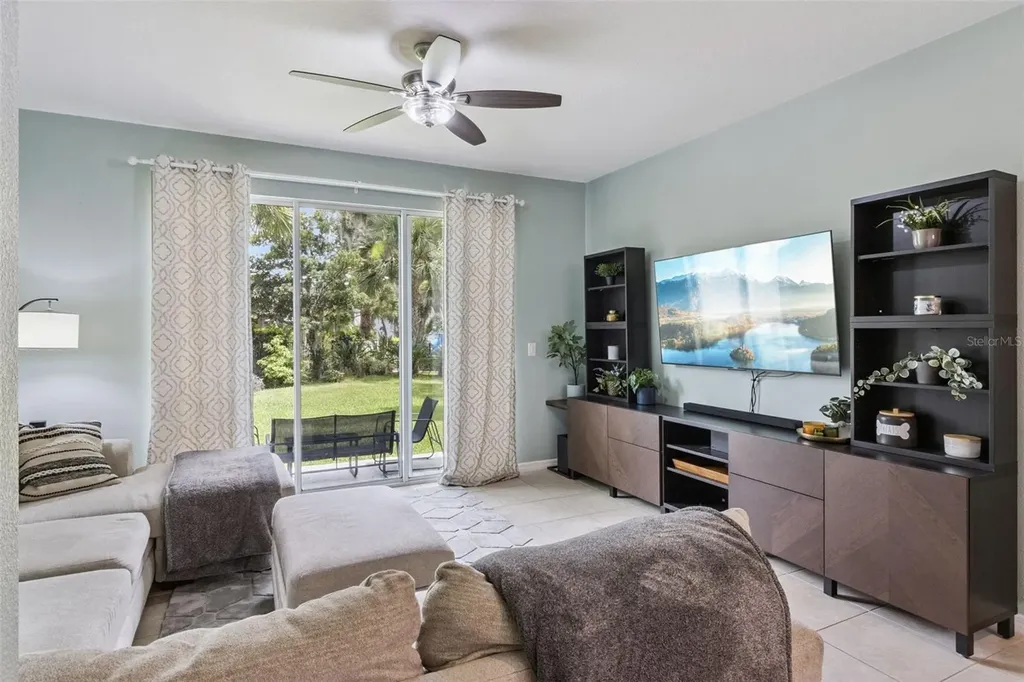 5329 Sylvester Loop Tampa FL 33610