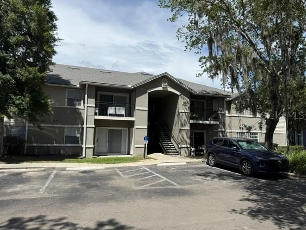 3705 SW 27th Street Gainesville FL 32608