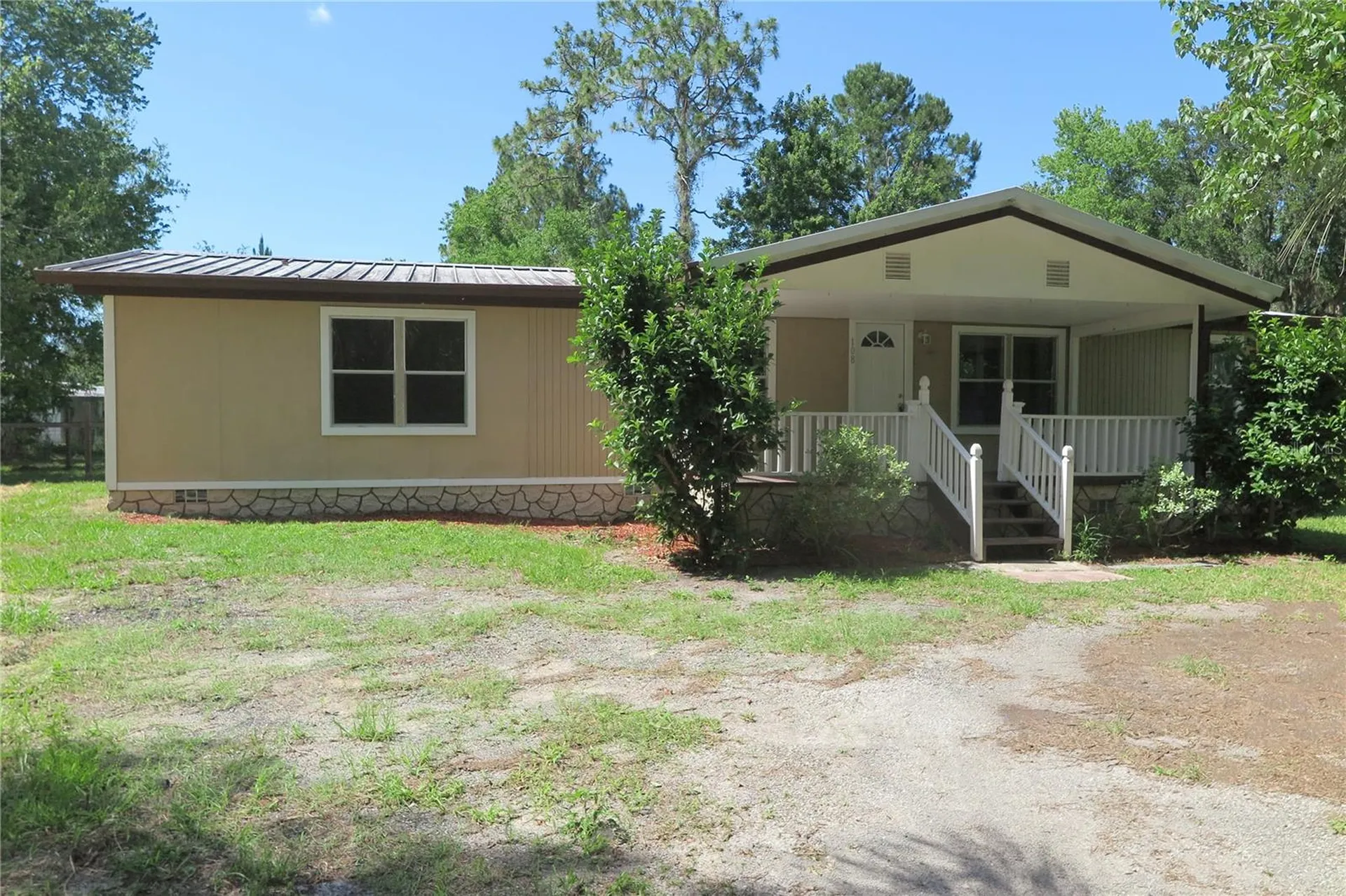 108 Pineshore Drive Satsuma FL 32189
