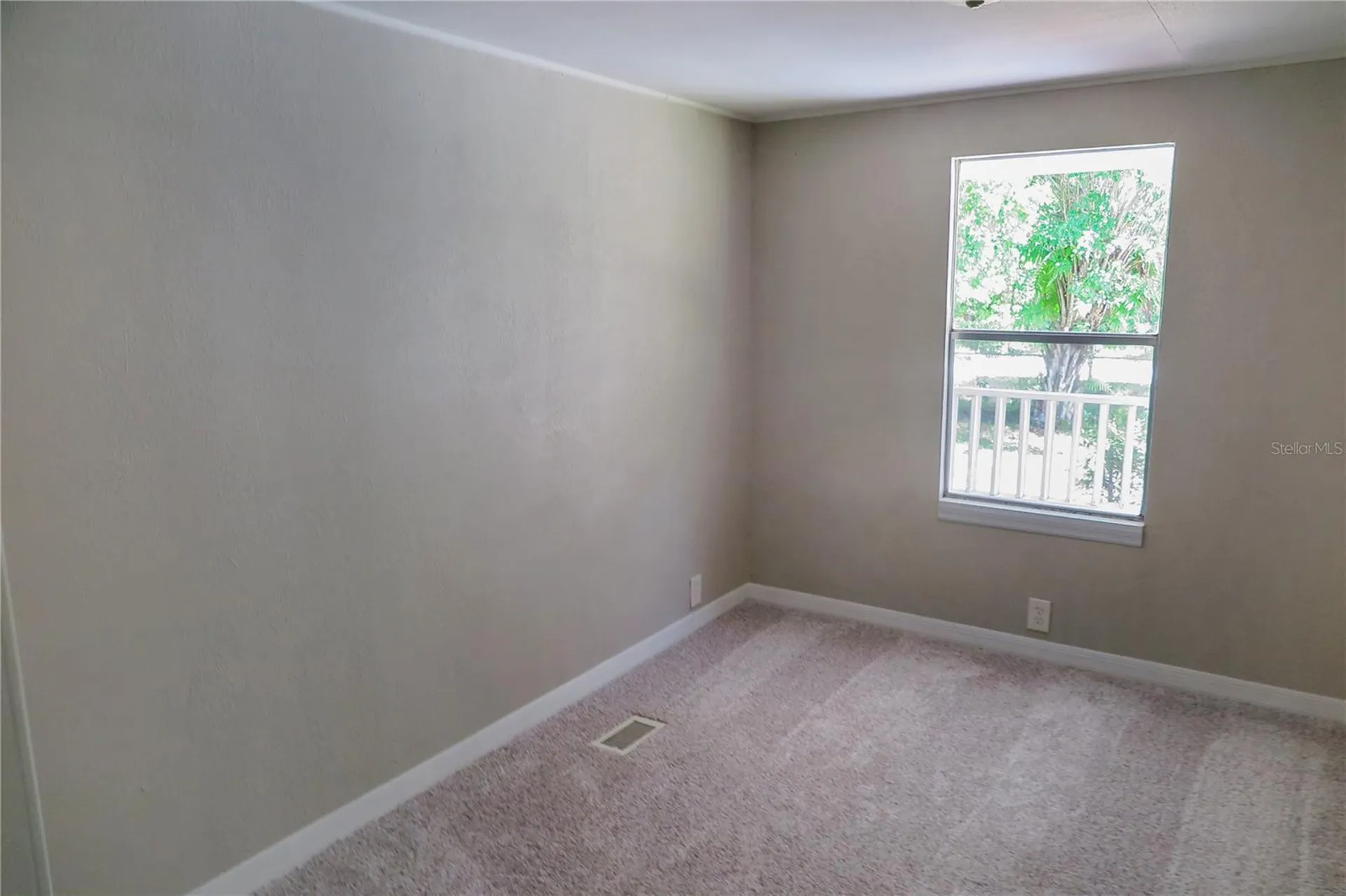 108 Pineshore Drive Satsuma FL 32189