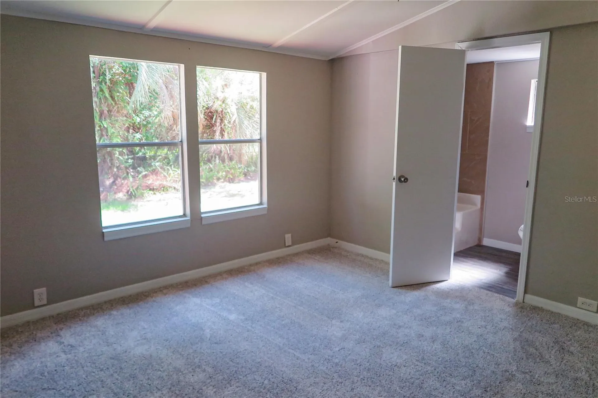 108 Pineshore Drive Satsuma FL 32189