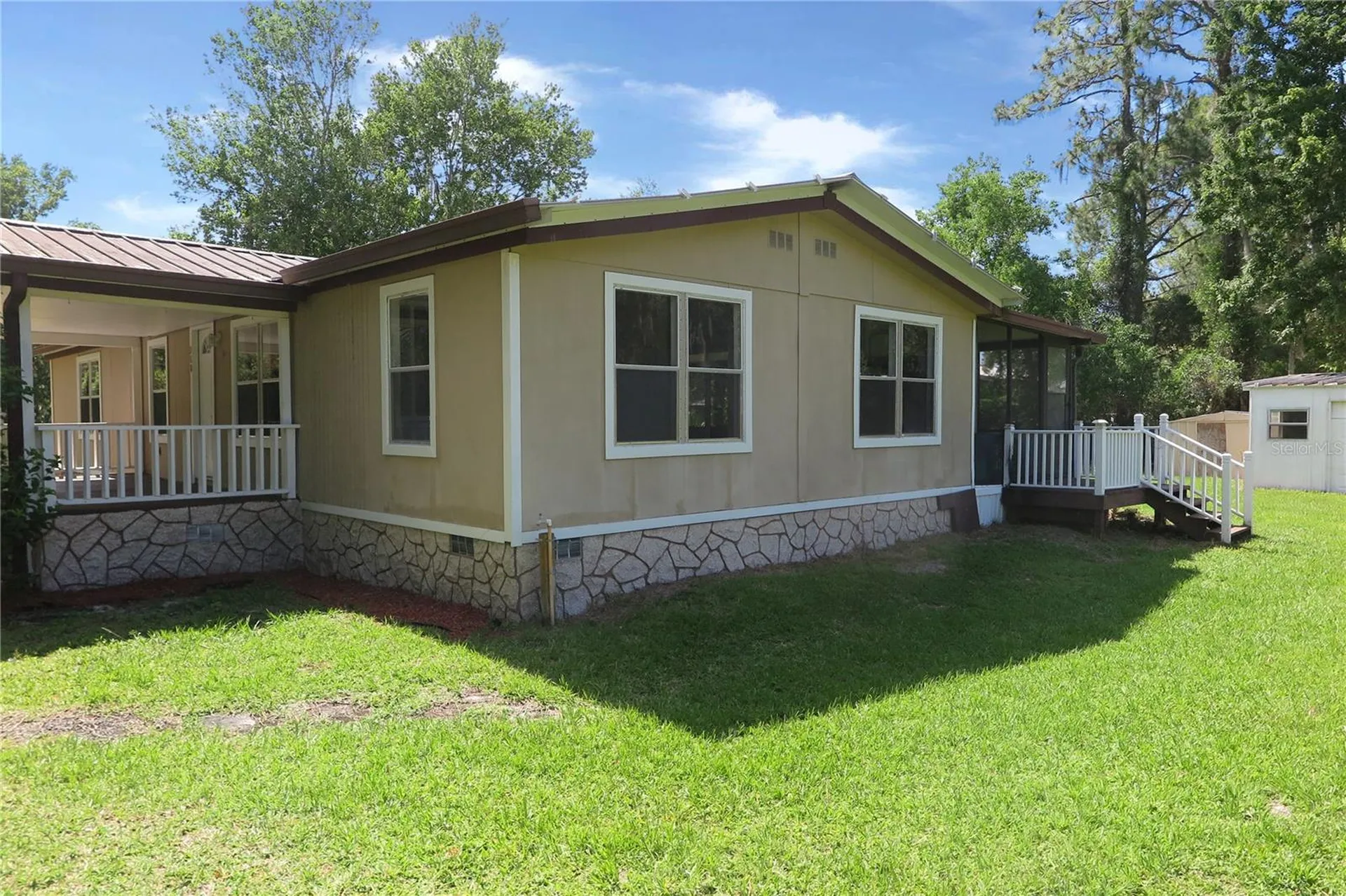 108 Pineshore Drive Satsuma FL 32189