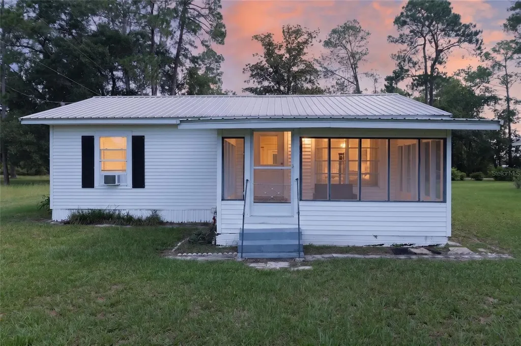 148 Lake Shore Terrace Interlachen FL 32148