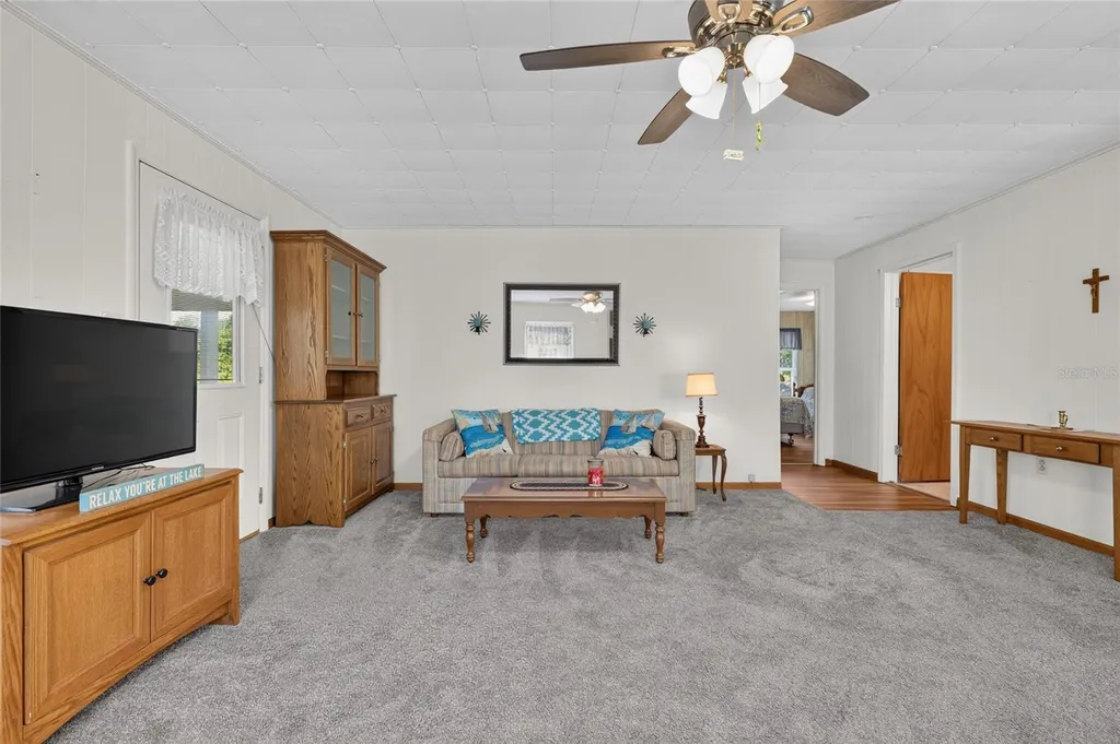 148 Lake Shore Terrace Interlachen FL 32148