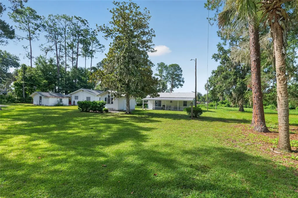 148 Lake Shore Terrace Interlachen FL 32148