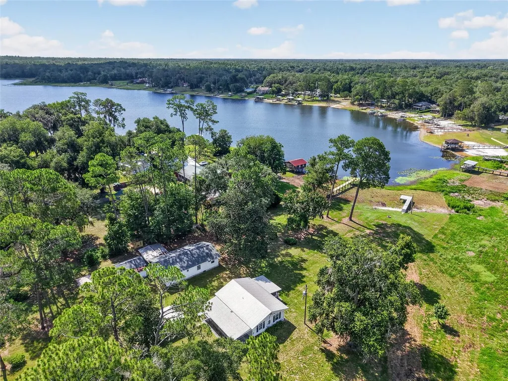 148 Lake Shore Terrace Interlachen FL 32148