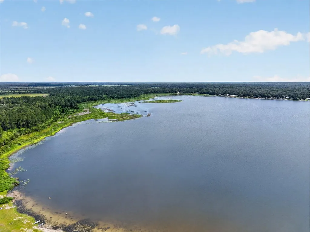 148 Lake Shore Terrace Interlachen FL 32148