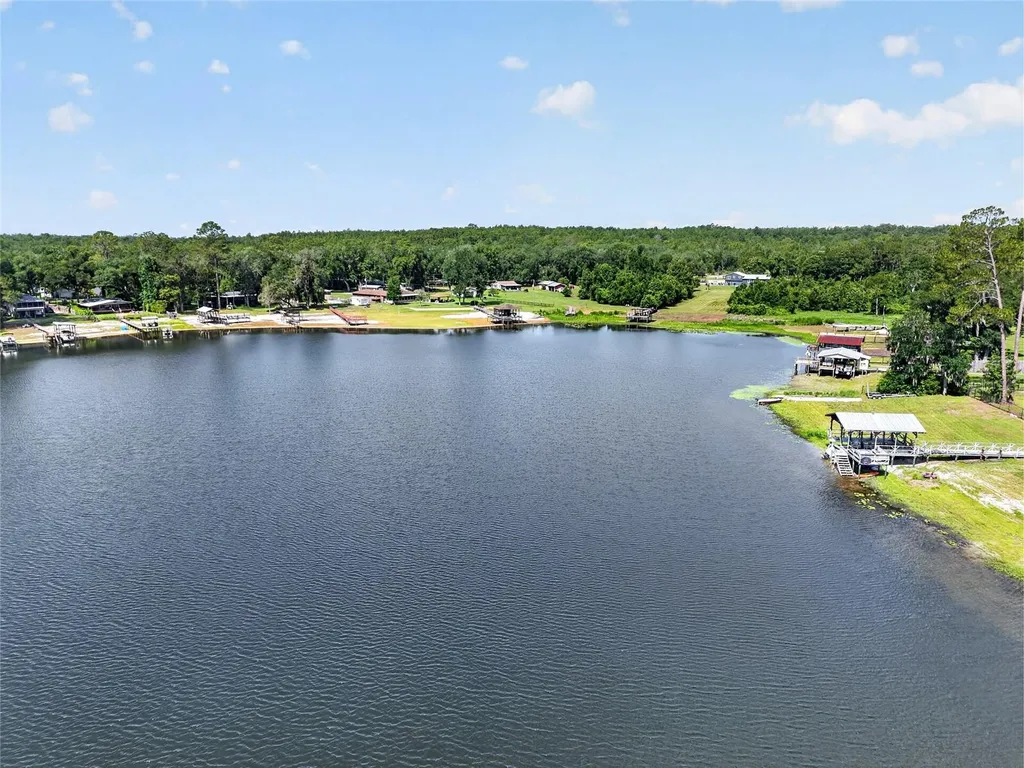 148 Lake Shore Terrace Interlachen FL 32148