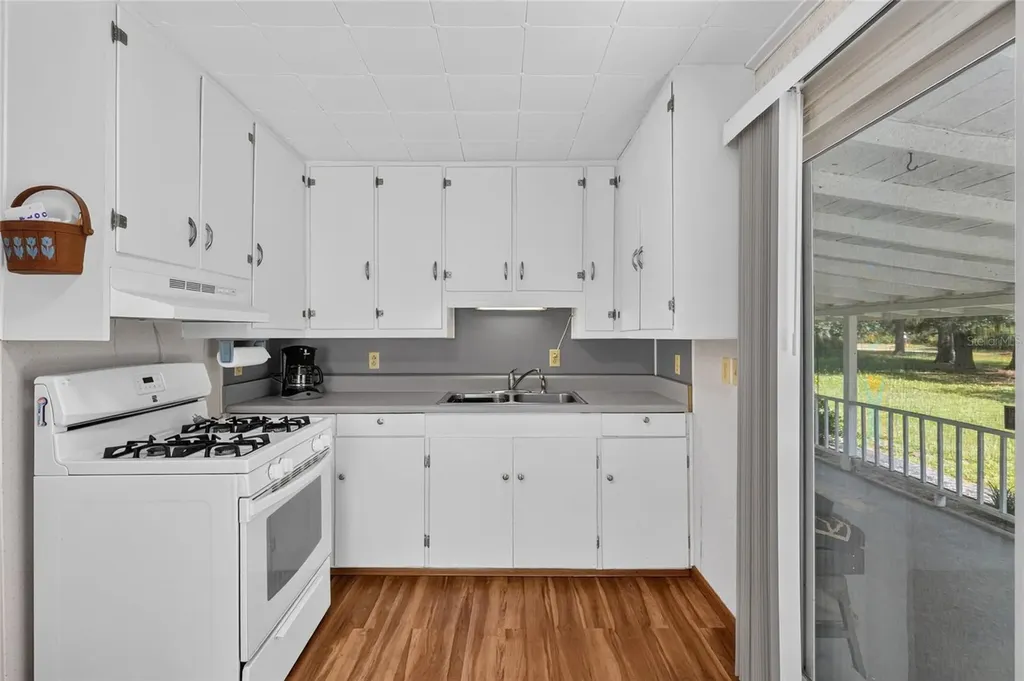 148 Lake Shore Terrace Interlachen FL 32148