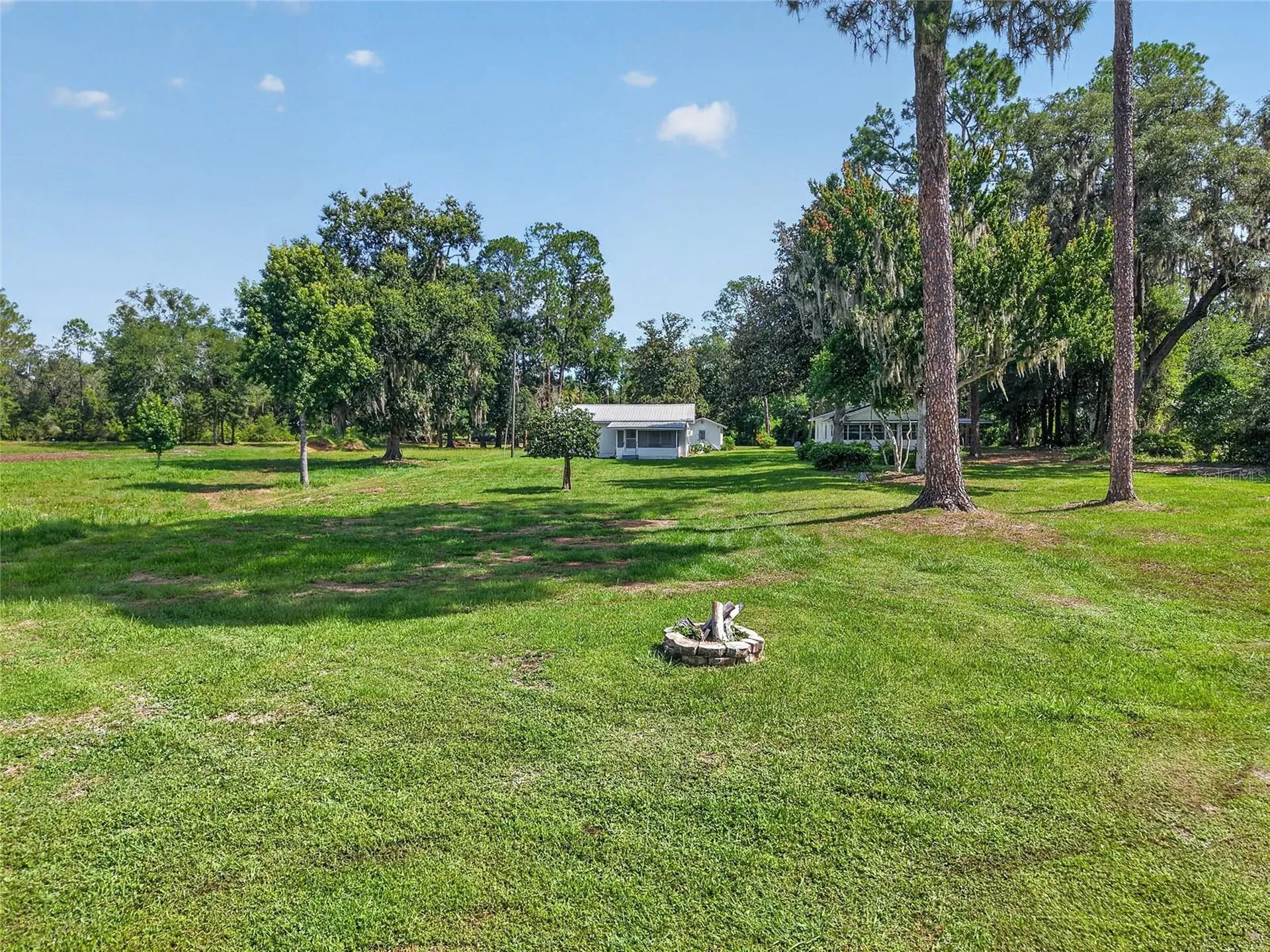 148 Lake Shore Terrace Interlachen FL 32148
