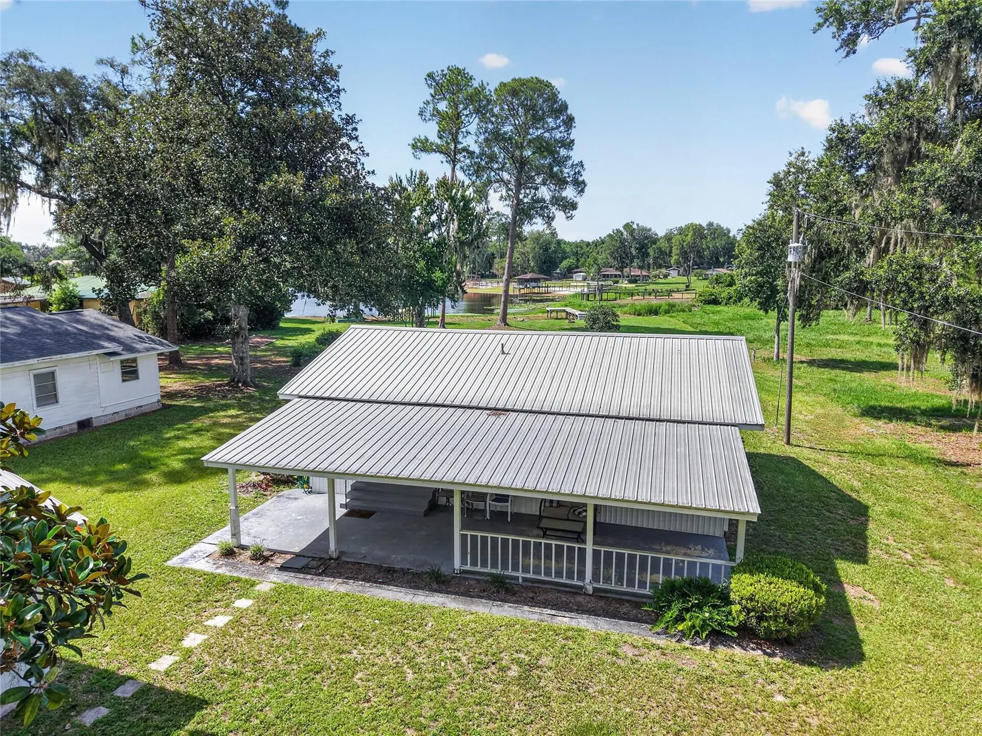 148 Lake Shore Terrace Interlachen FL 32148