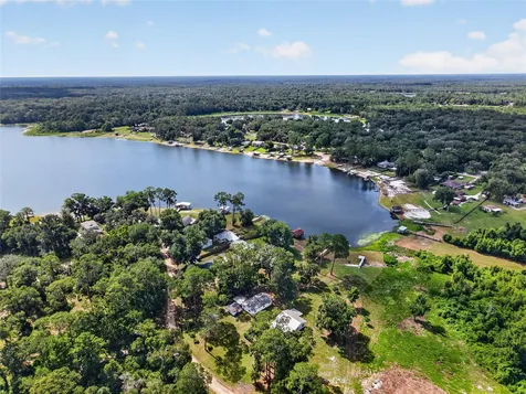 148 Lake Shore Terrace Interlachen FL 32148