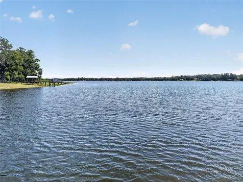 148 Lake Shore Terrace Interlachen FL 32148