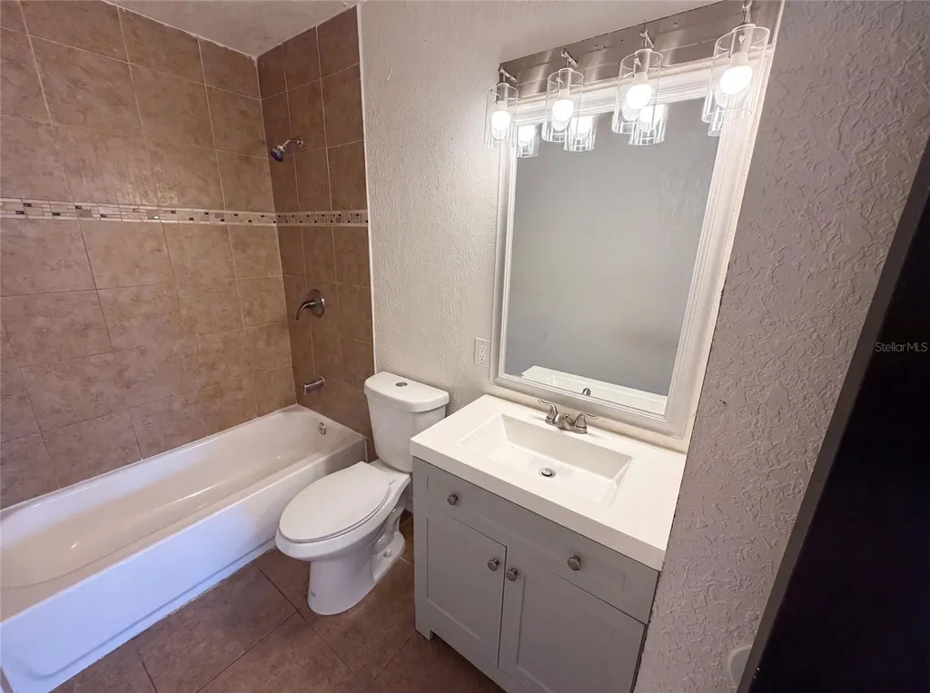 1907 Sue Ann Street Orlando FL 32817