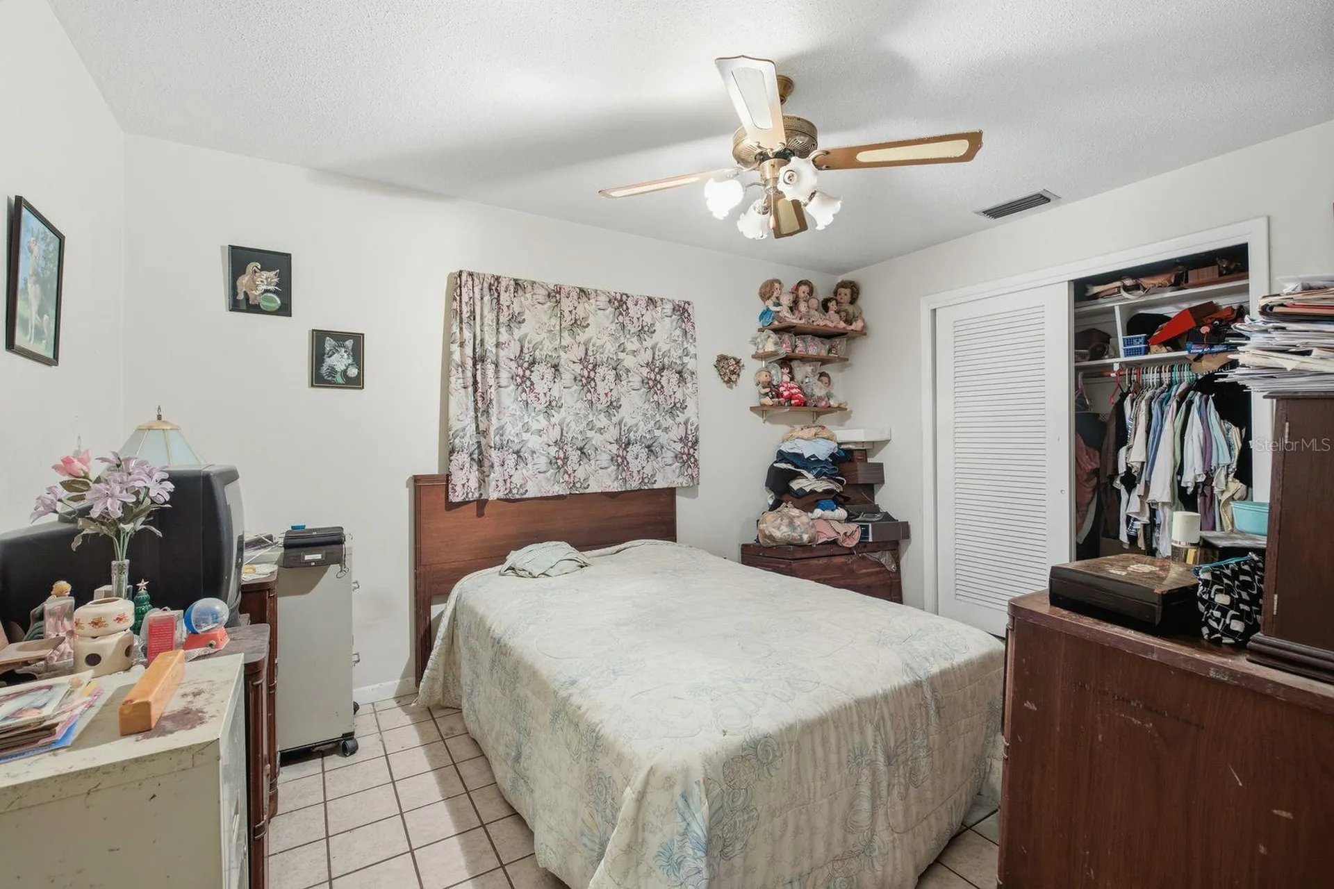 6448 30th Avenue N St Petersburg FL 33710