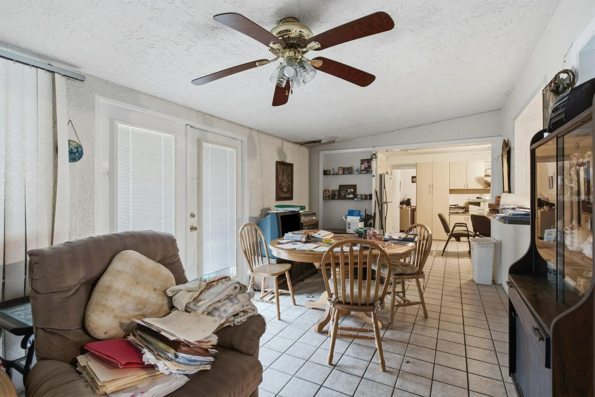 6448 30th Avenue N St Petersburg FL 33710