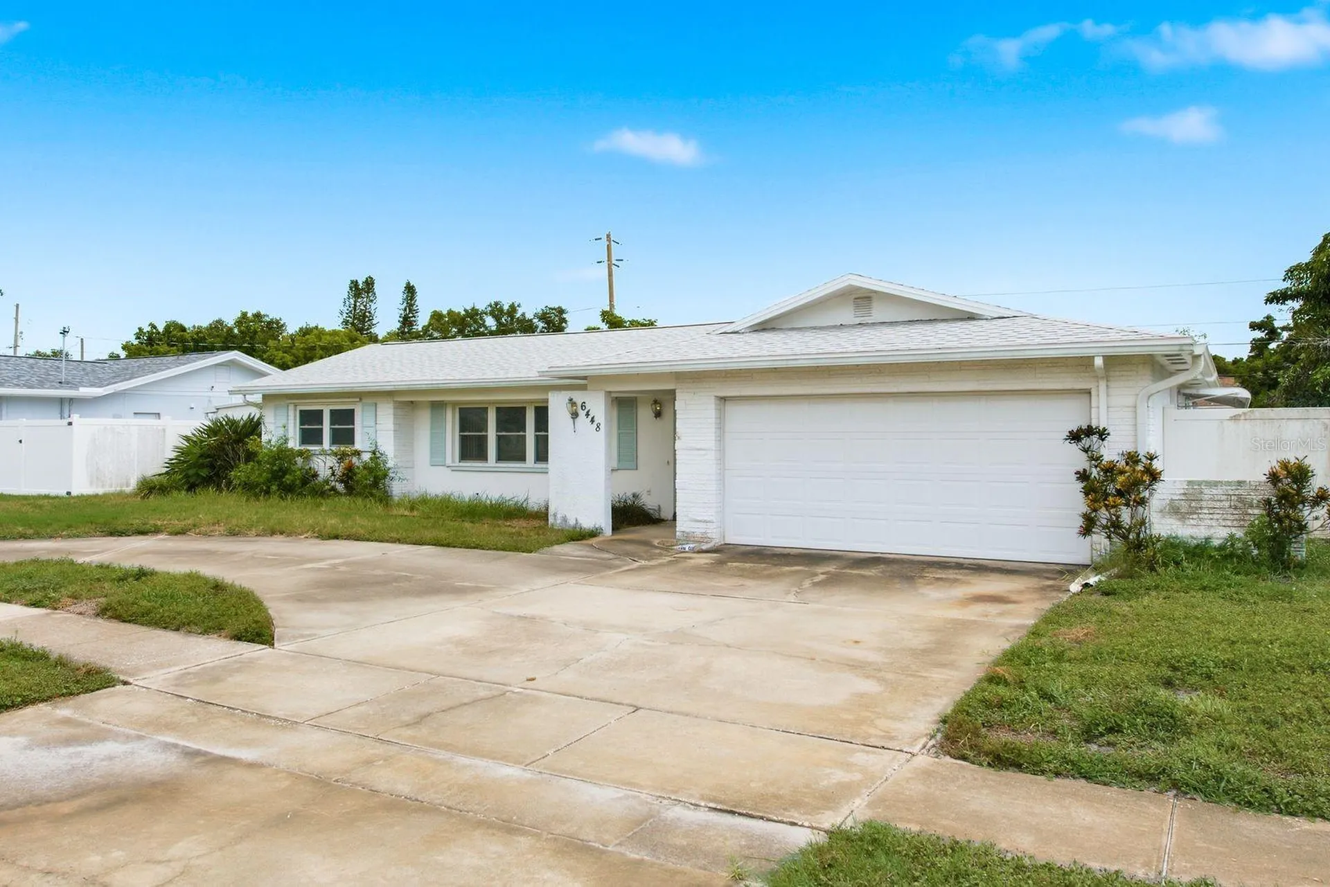 6448 30th Avenue N St Petersburg FL 33710