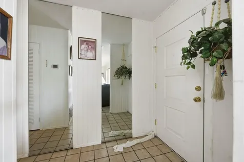 6448 30th Avenue N St Petersburg FL 33710