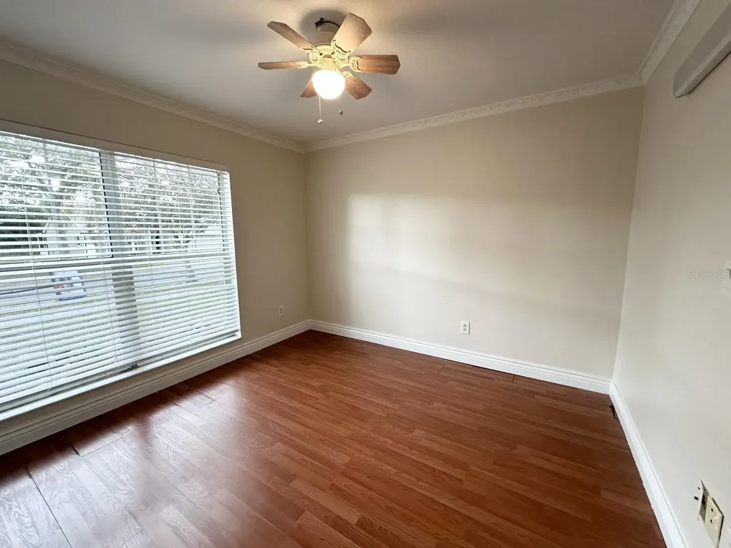 931 Hunter Lane Tarpon Springs FL 34689