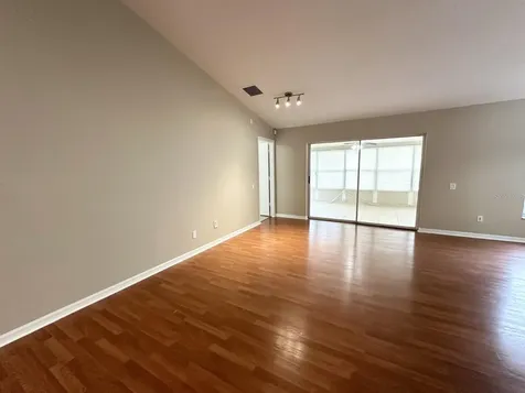 931 Hunter Lane Tarpon Springs FL 34689