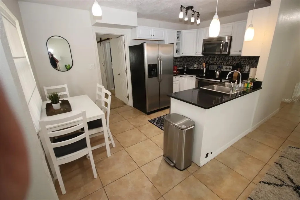 1918 W Walnut Street Tampa FL 33607