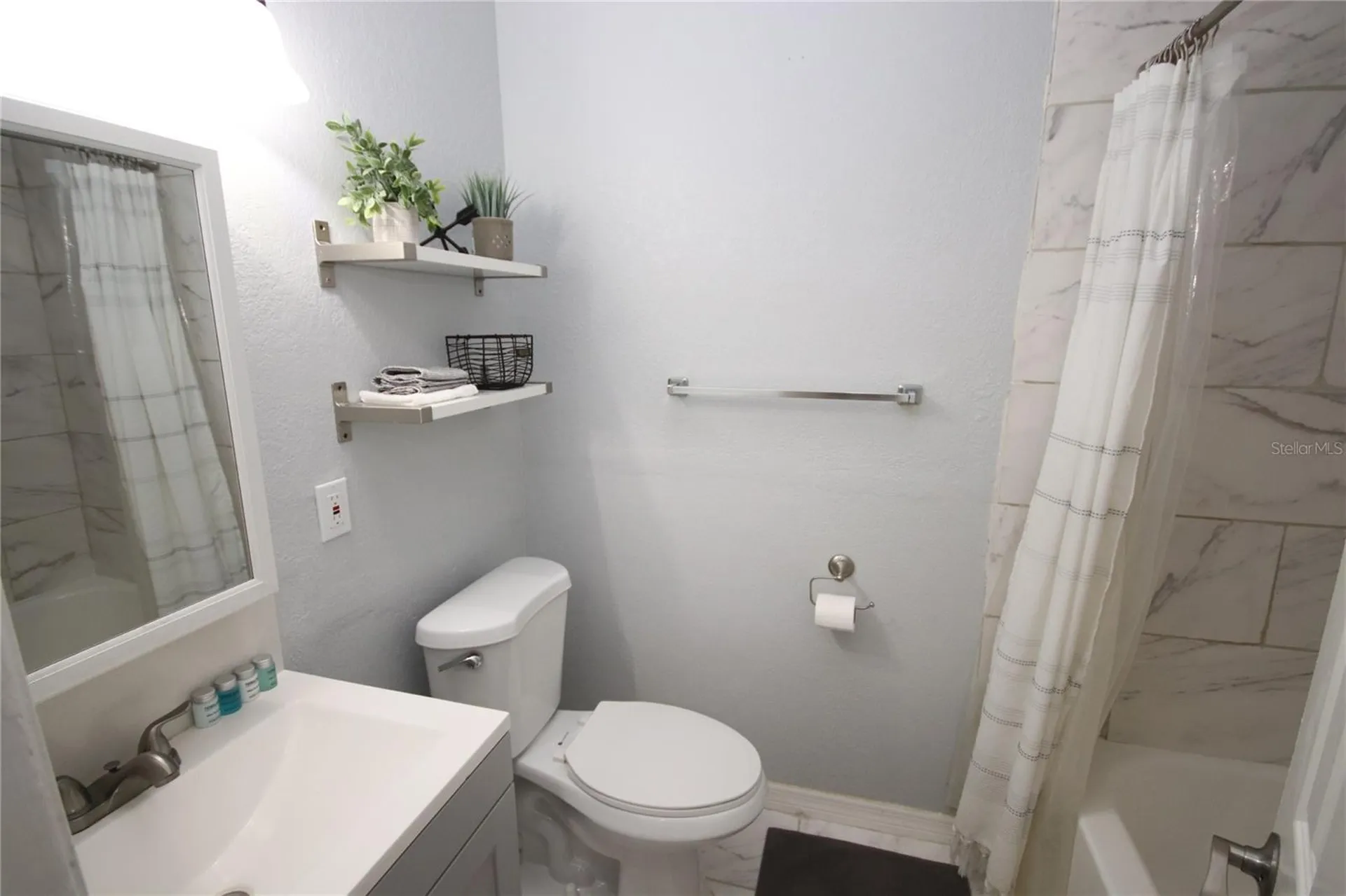 1918 W Walnut Street Tampa FL 33607
