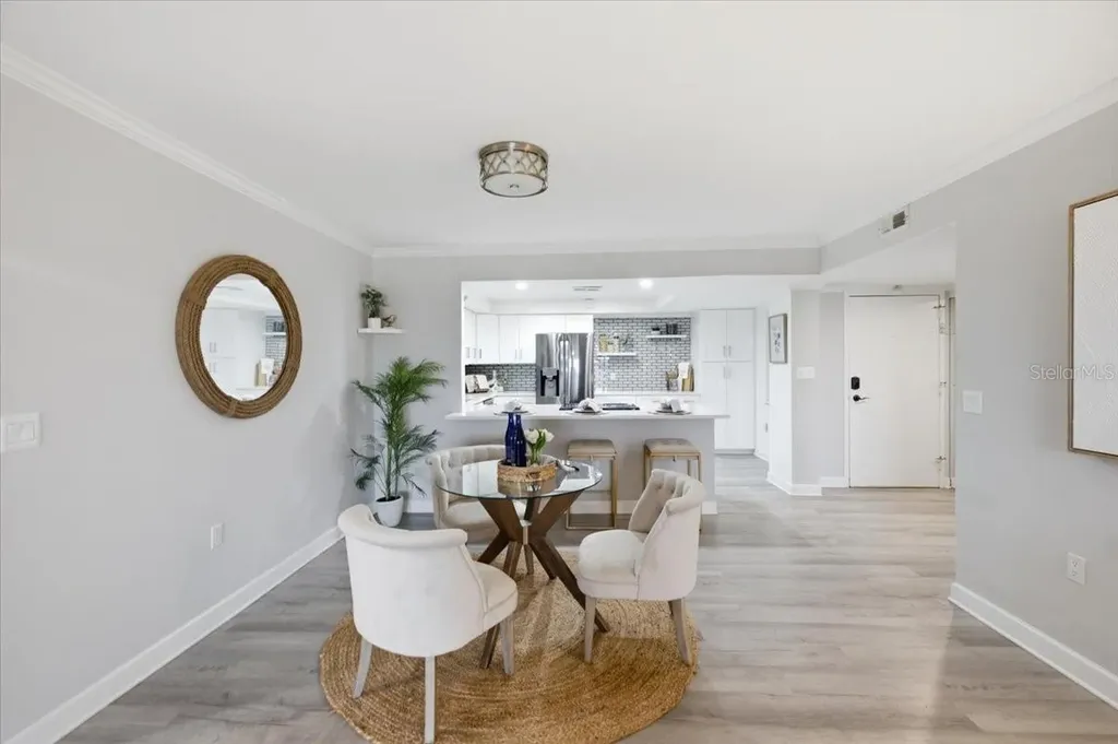 4908 38th Way S St Petersburg FL 33711