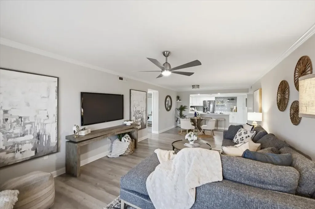 4908 38th Way S St Petersburg FL 33711