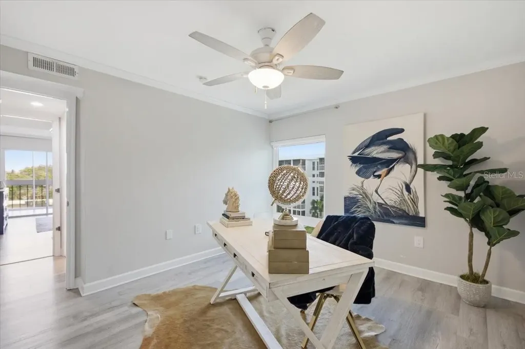 4908 38th Way S St Petersburg FL 33711