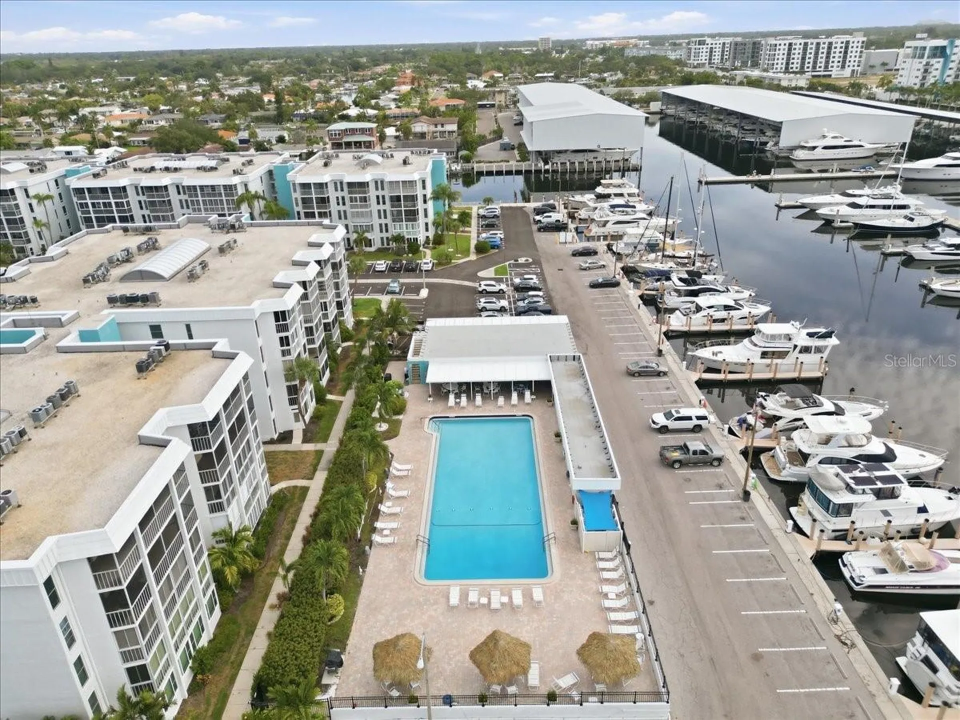 4908 38th Way S St Petersburg FL 33711