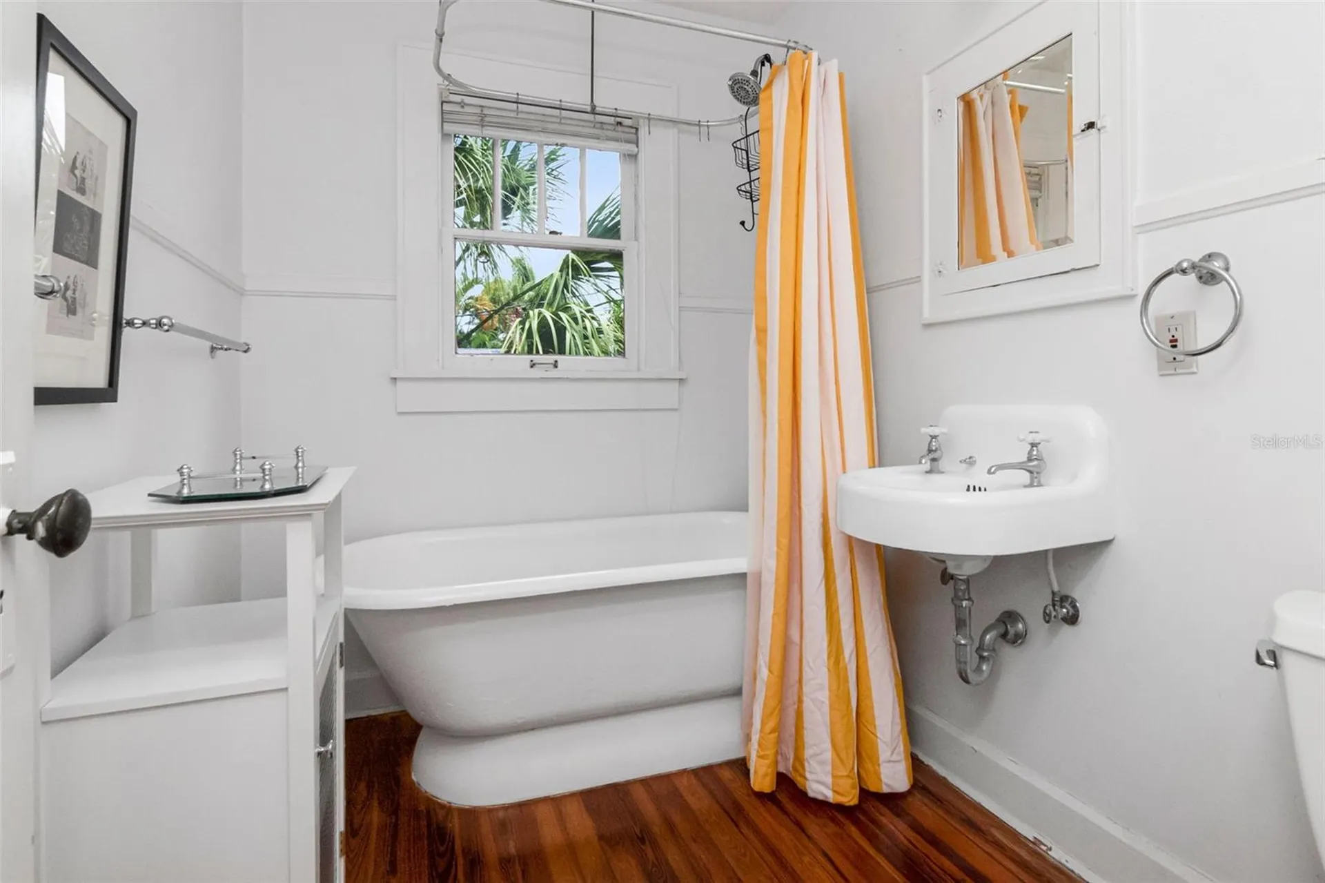 126 8th Avenue NE St Petersburg FL 33701