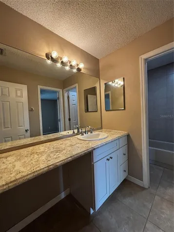 1627 Long Ridge Court Orlando FL 32807