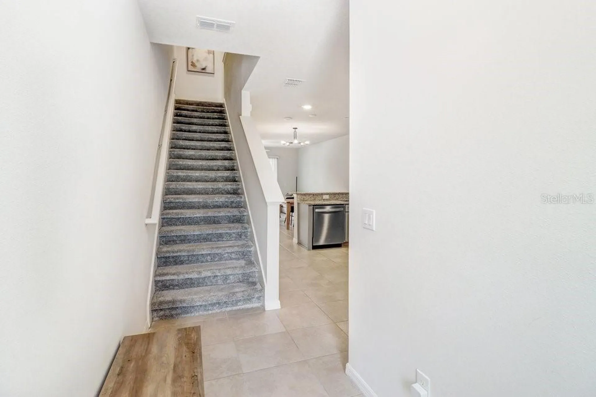 5036 Blue Latan Lane Tampa FL 33610