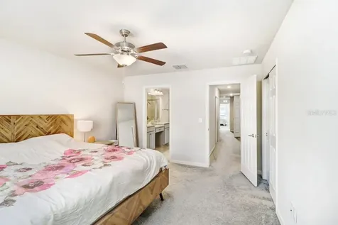 5036 Blue Latan Lane Tampa FL 33610